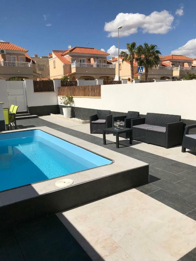 Boulevard La Zenia Villa Playa Flamenca Exterior photo